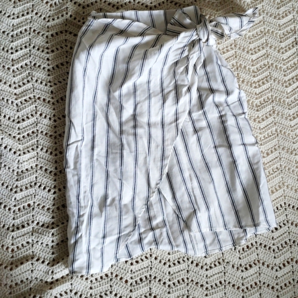 Zara Basic Linen Midi Skirt | XS